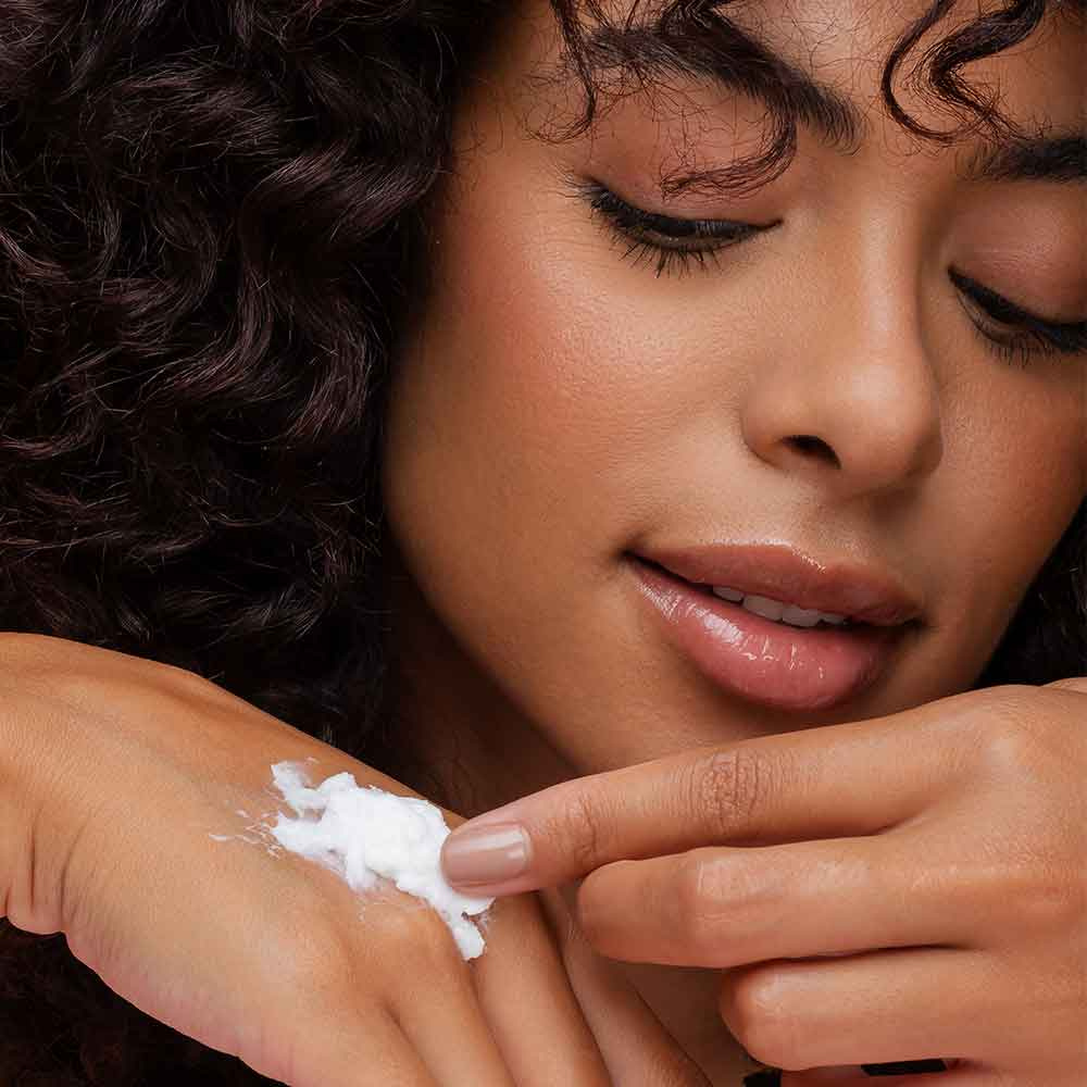 Creme De Hidratação Para O Rosto Com Ácido Hialurônico Menela 80g