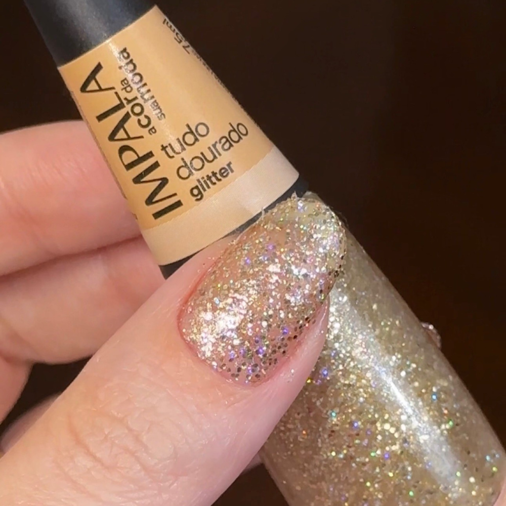 Esmalte Impala Glitter A Cor da Sua Moda Tudo Dourado 7,5ml
